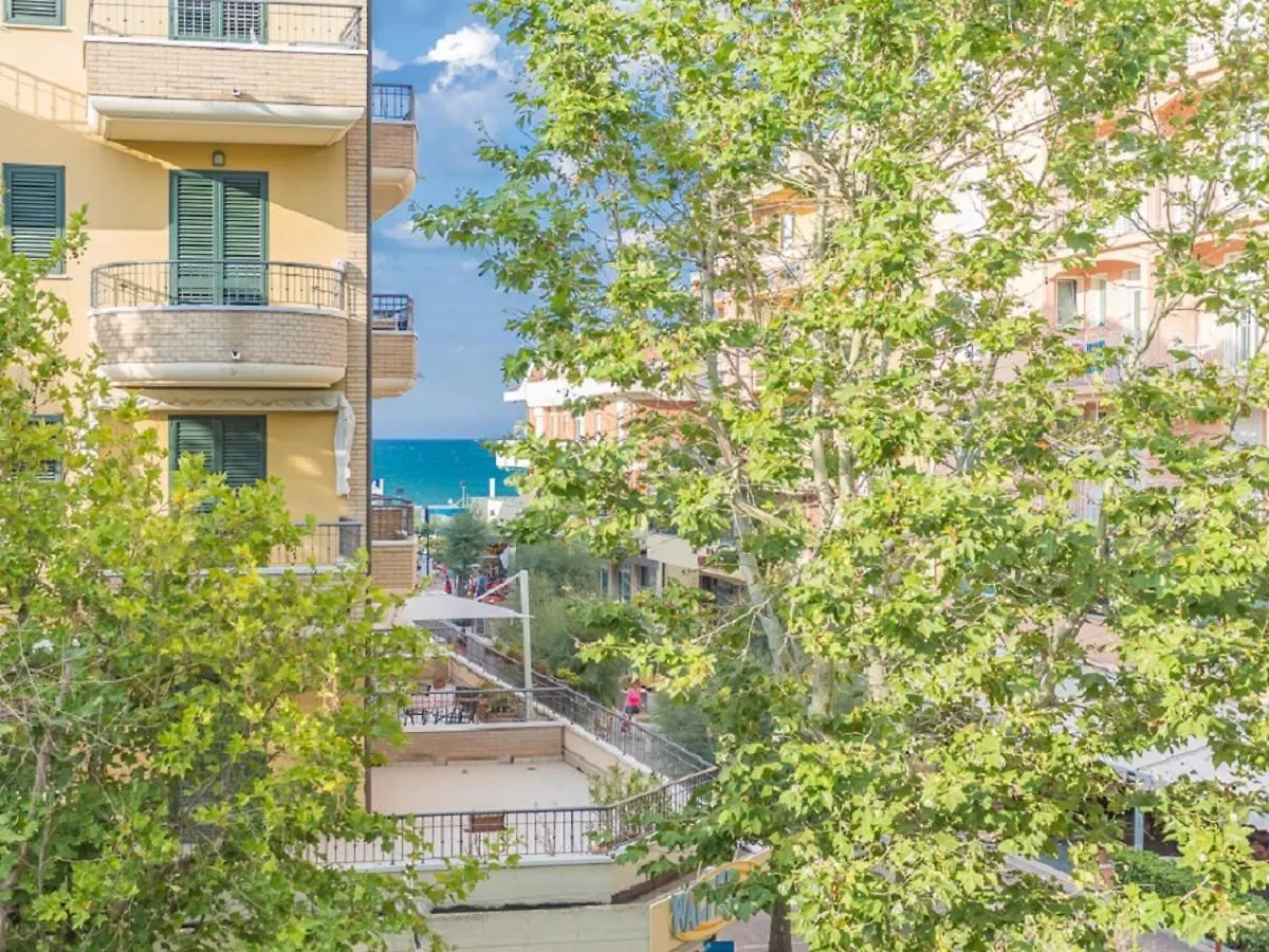 Hotel City Misano Adriatico 3*,